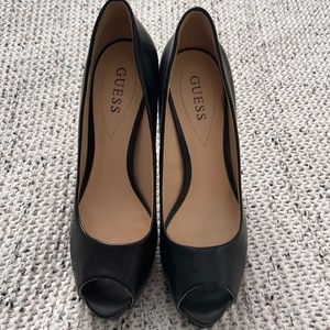 Platform PeepToe Guess Heels